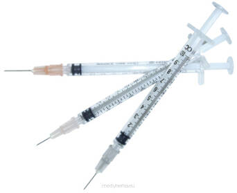 Strzykawka tuberkulinowa 1ml z igłą 0,4x13  op. 100 szt. 